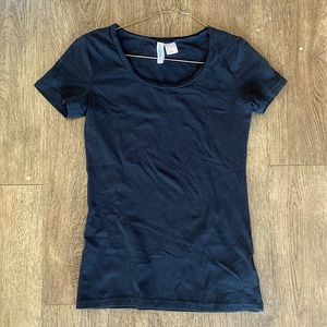 Black short sleeve tee, xs